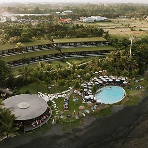 Komune Resort&Beach Club Bali